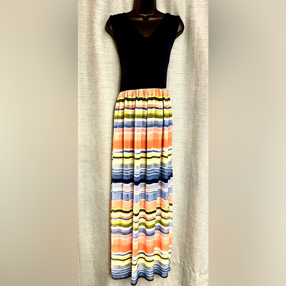 Women’s size Large Sleveless Dress